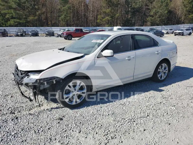 2012 Ford FUSION фото