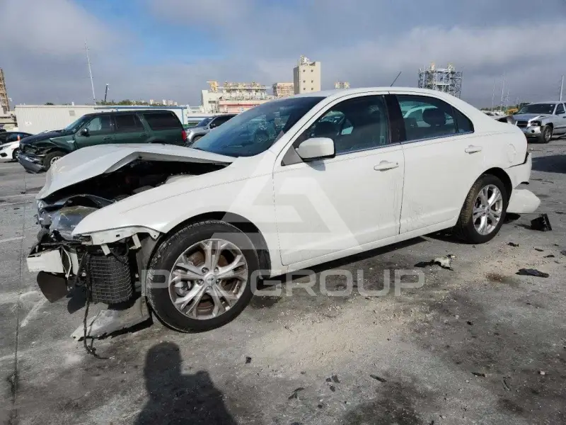 2012 Ford FUSION фото