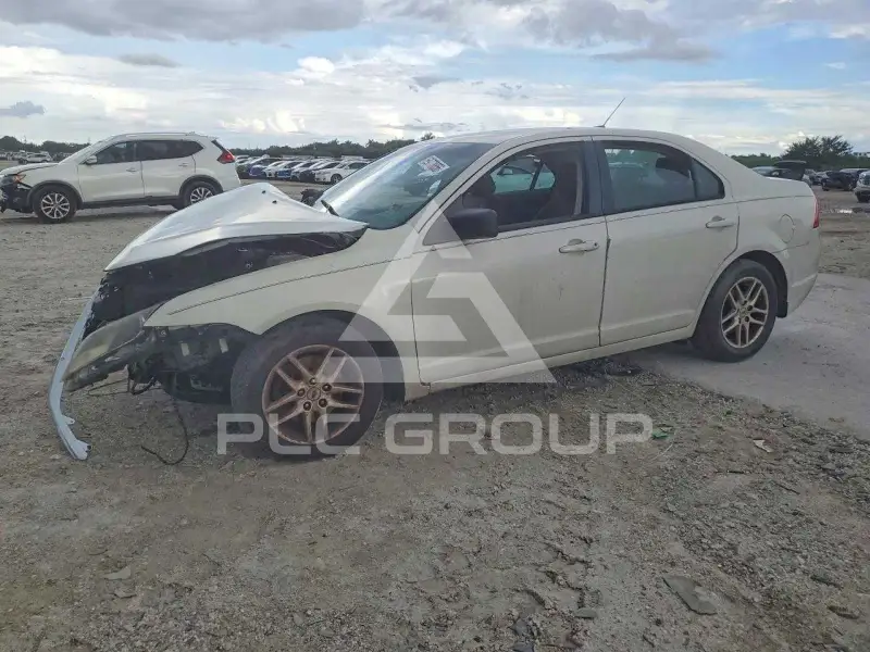 2012 Ford FUSION фото
