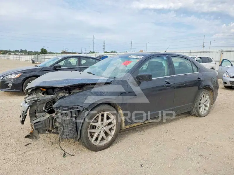 2012 Ford FUSION фото
