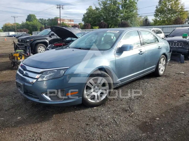 2012 Ford FUSION фото