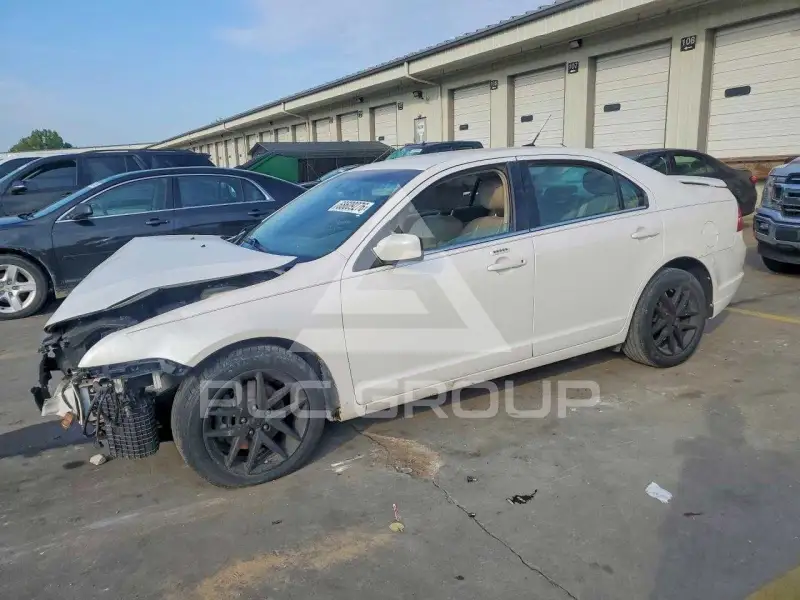 2012 Ford FUSION photo