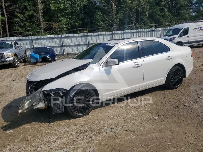 2012 Ford FUSION фото