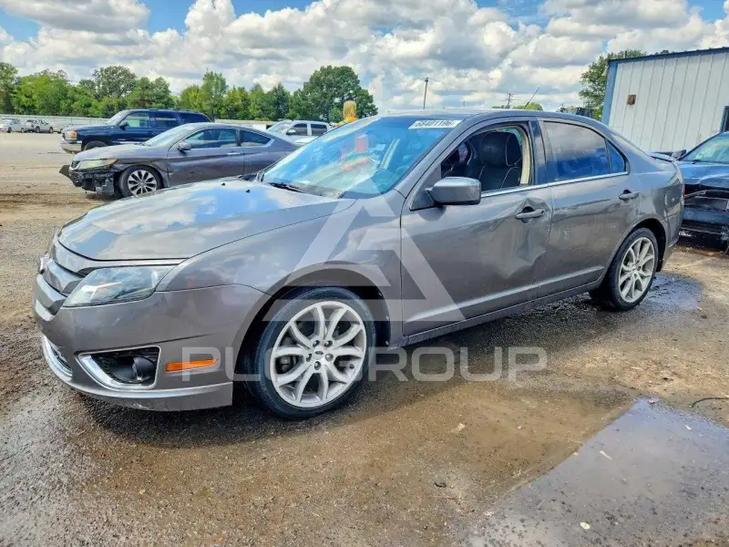 2012 Ford FUSION photo