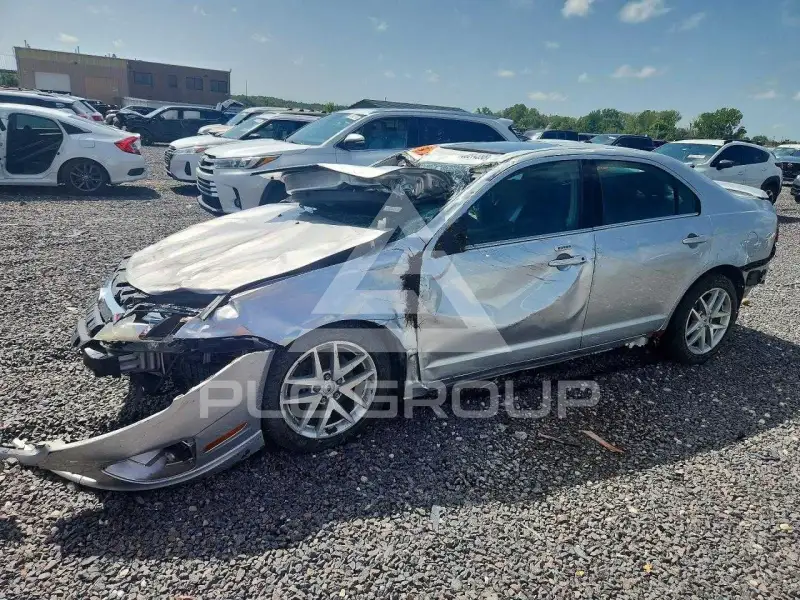 2012 Ford FUSION фото