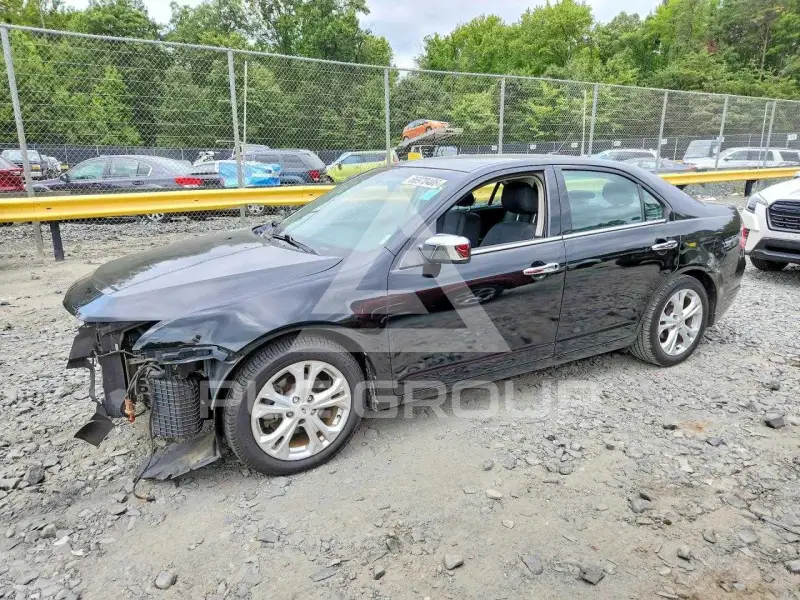 2012 Ford FUSION фото
