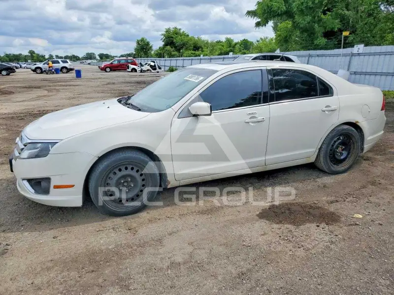 2012 Ford FUSION фото