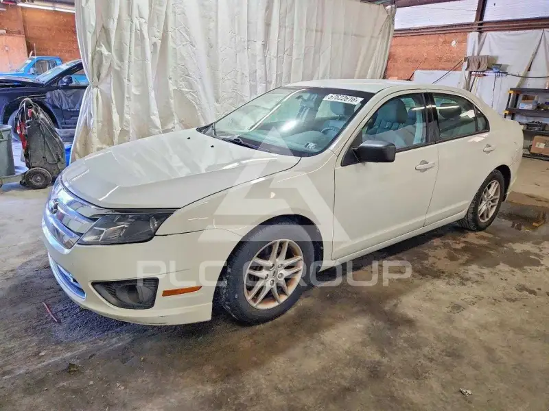 2012 Ford FUSION фото