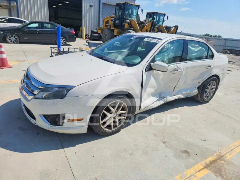 2012 Ford FUSION фото