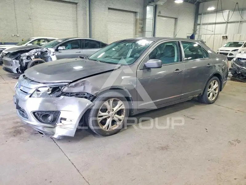 2012 Ford FUSION фото