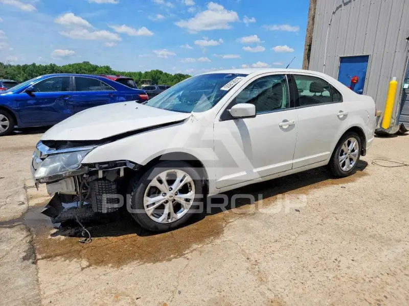 2012 Ford FUSION photo