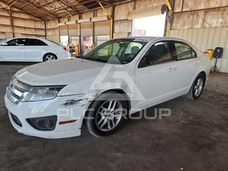 2012 Ford FUSION photo