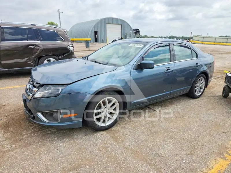 2012 Ford FUSION photo