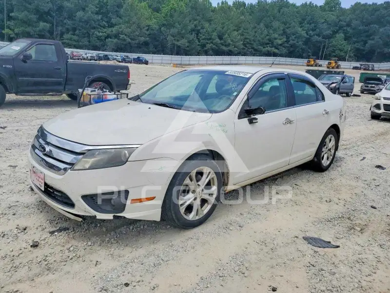 2012 Ford FUSION фото