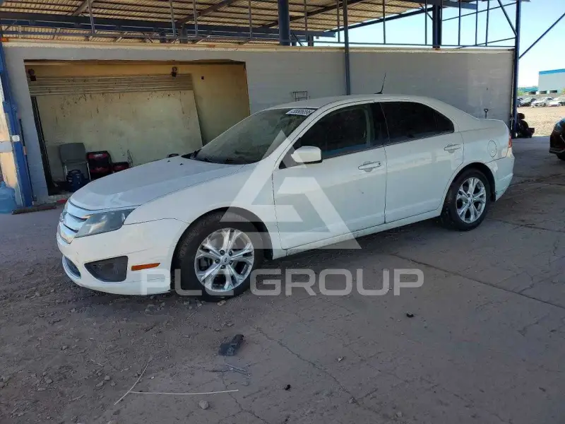 2012 Ford FUSION фото