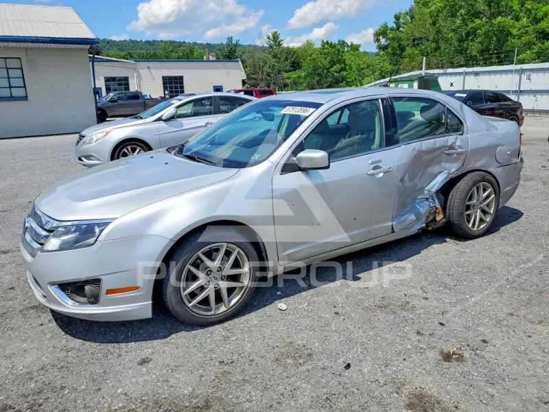 2012 Ford FUSION photo