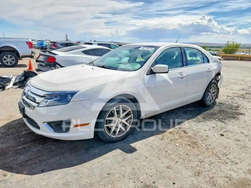 2012 Ford FUSION фото