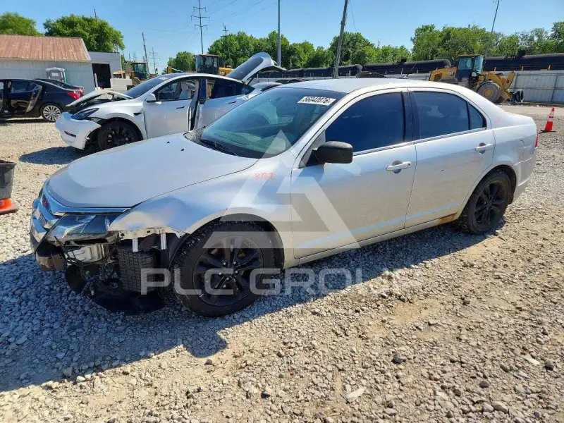 2012 Ford FUSION photo