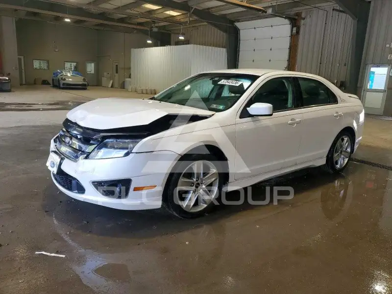 2012 Ford FUSION фото