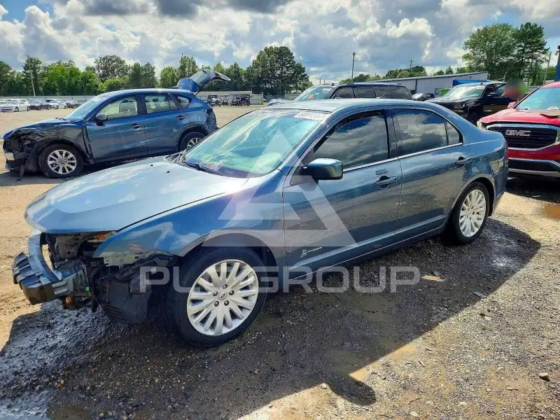 2012 Ford FUSION фото