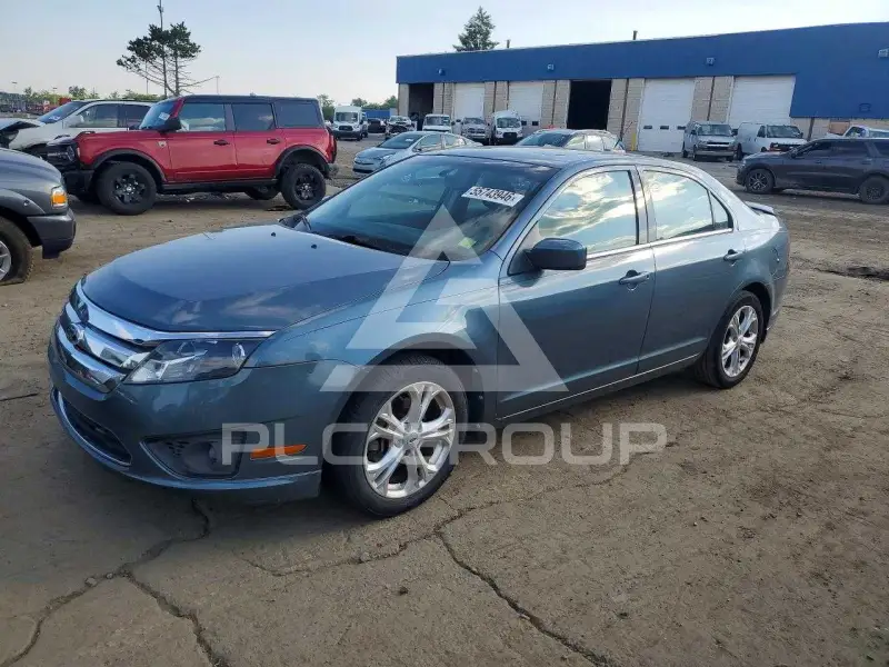 2012 Ford FUSION фото