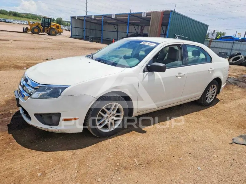 2012 Ford FUSION фото