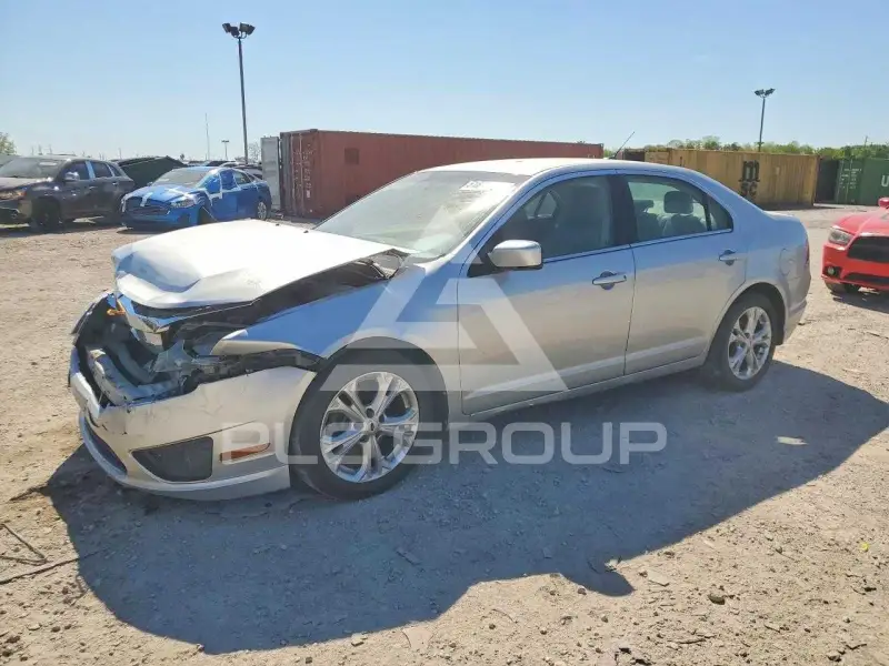 2012 Ford FUSION фото