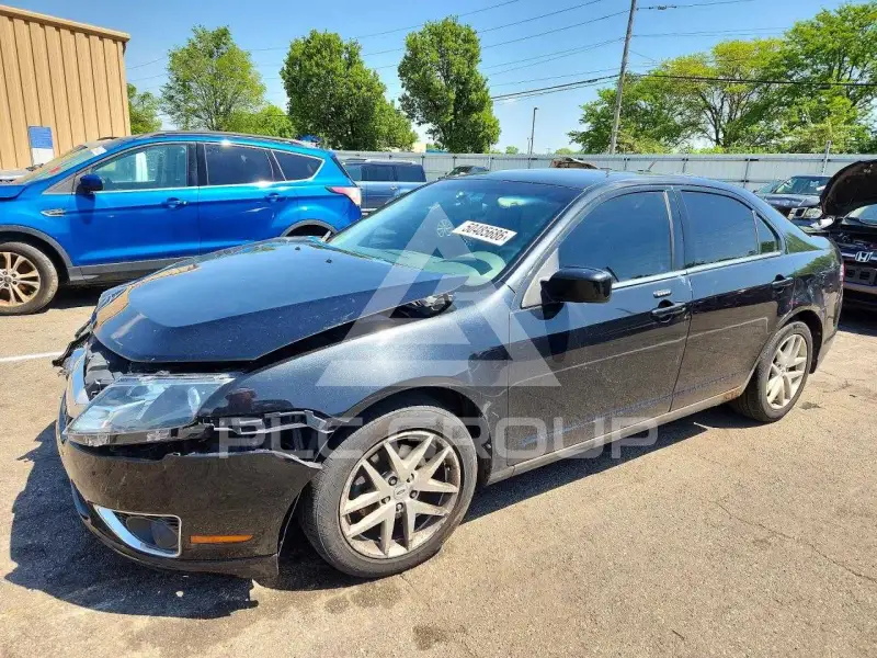 2012 Ford FUSION фото