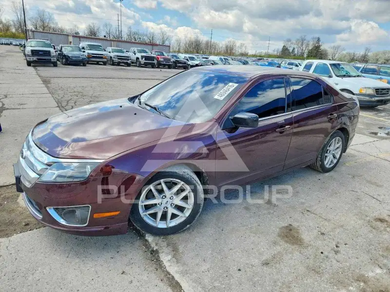 2012 Ford FUSION фото