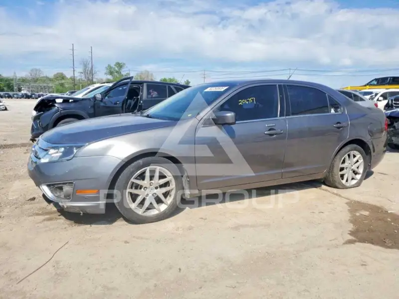 2012 Ford FUSION фото