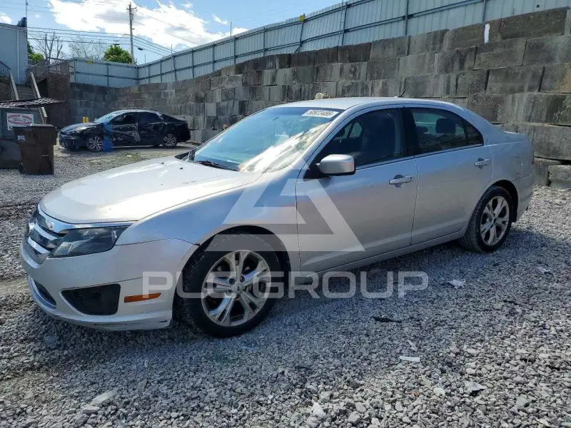2012 Ford FUSION фото