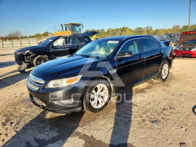 2012 Ford TAURUS photo