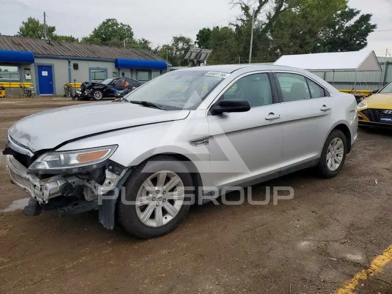 2012 Ford TAURUS photo