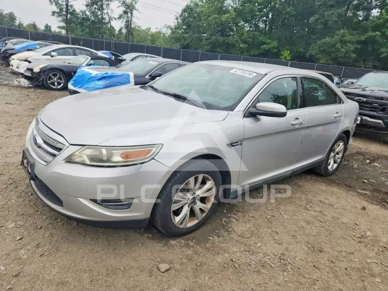 2012 Ford TAURUS фото