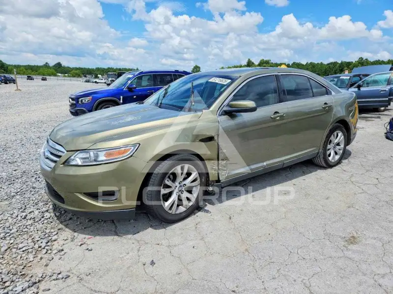 2012 Ford TAURUS фото