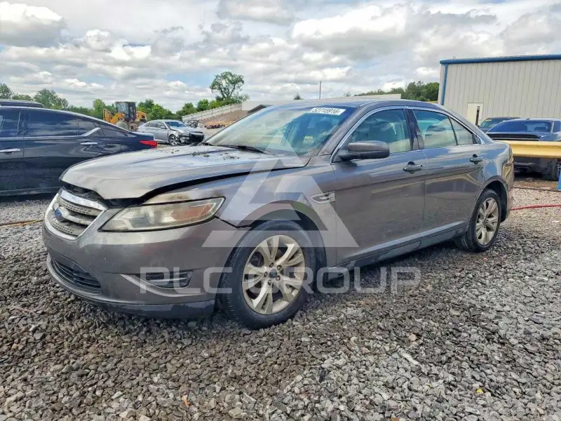 2012 Ford TAURUS фото