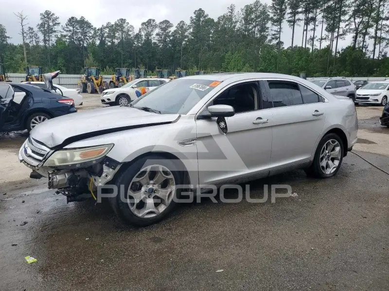 2012 Ford TAURUS photo
