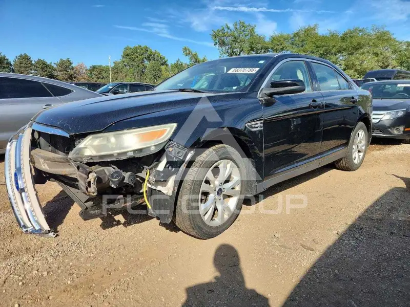 2012 Ford TAURUS photo