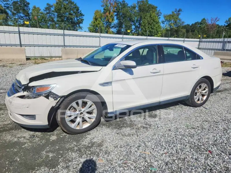 2012 Ford TAURUS photo