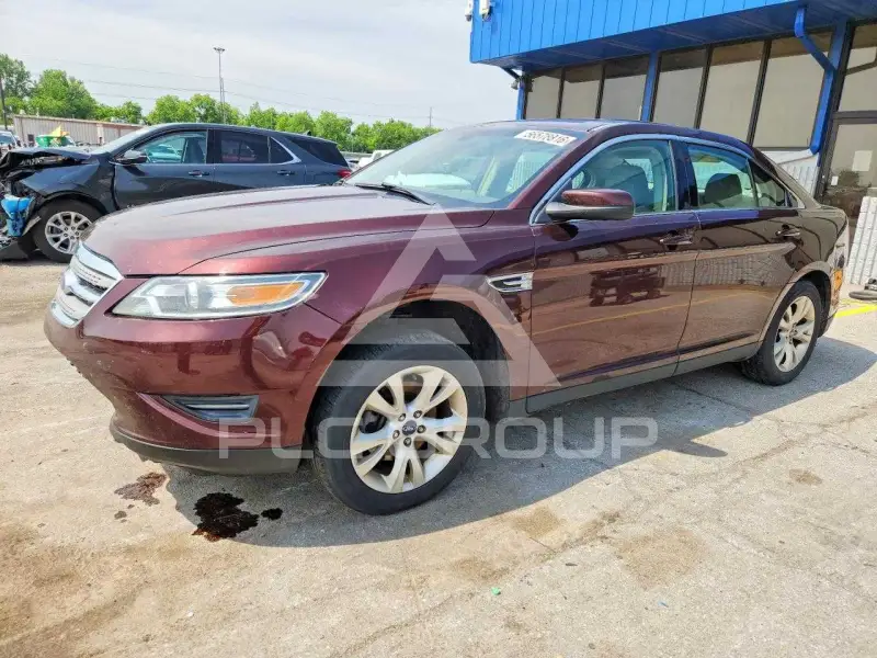2012 Ford TAURUS фото