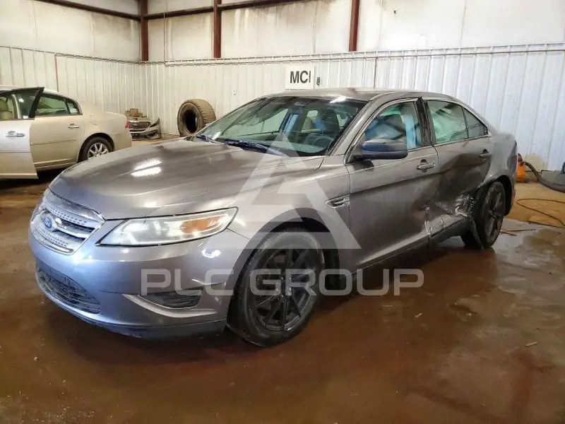 2012 Ford TAURUS фото