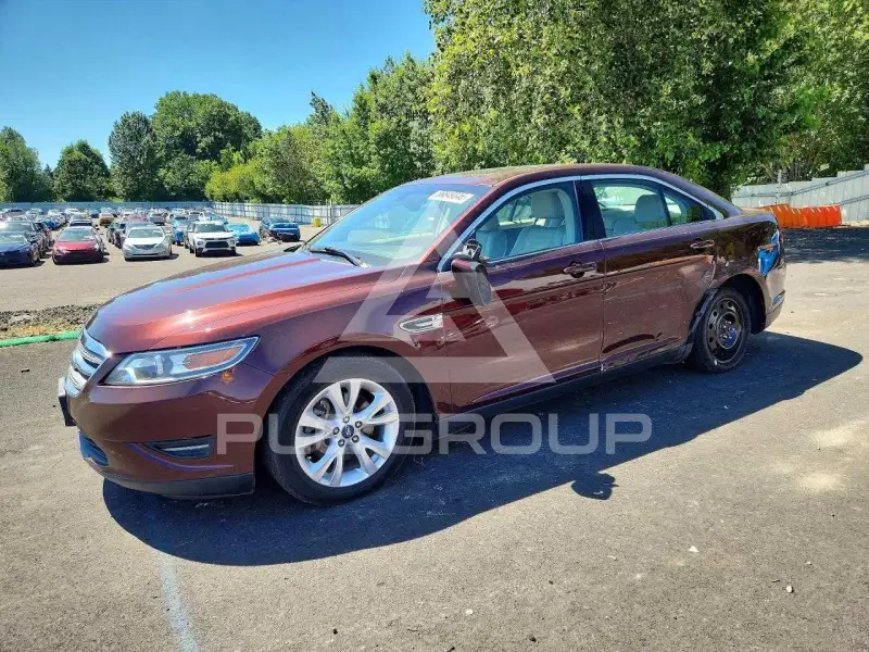 2012 Ford TAURUS photo