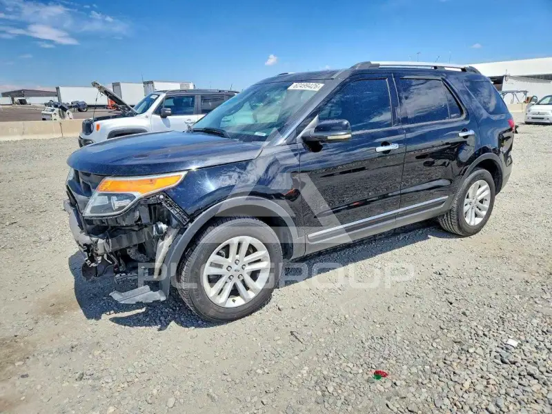 2012 Ford EXPLORER photo