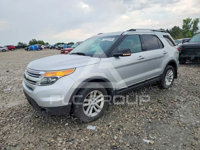 2012 Ford EXPLORER photo