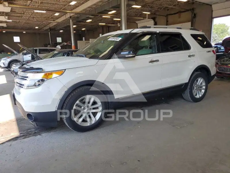 2012 Ford EXPLORER фото