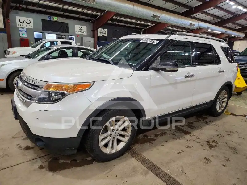 2012 Ford EXPLORER photo
