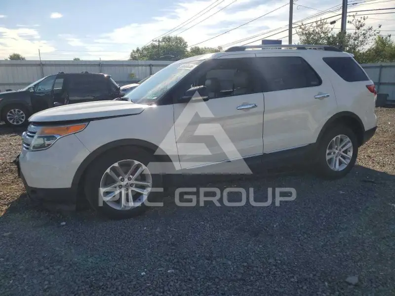 2012 Ford EXPLORER фото