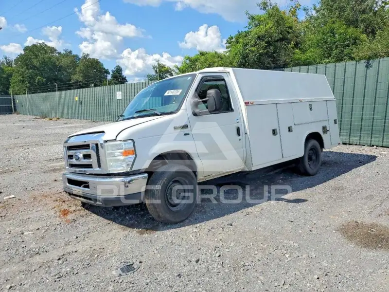 2012 Ford ECONOLINE фото