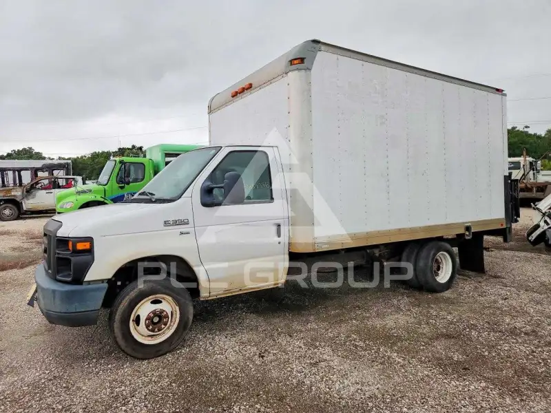 2012 Ford ECONOLINE фото