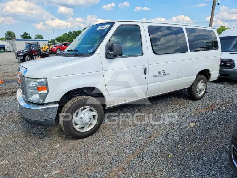 2012 Ford ECONOLINE фото
